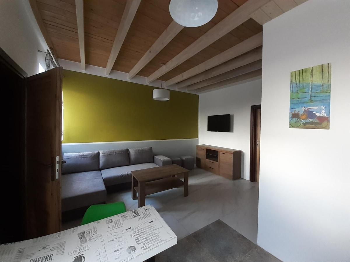 Apartamenty Roza Wiatrow Solec-Zdrój Extérieur photo